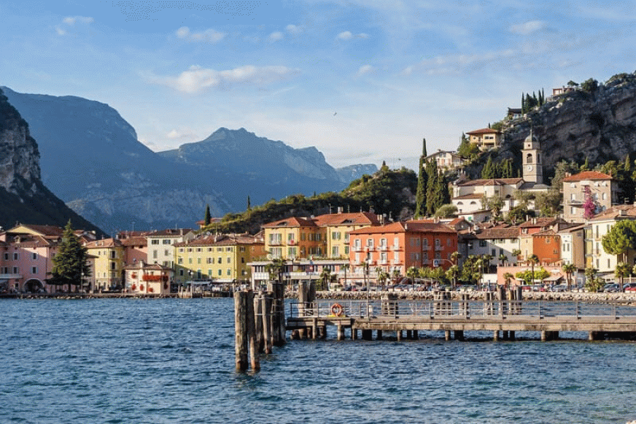 LAKE GARDA